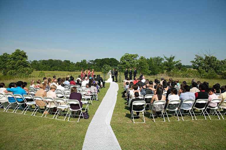 A wedding at the Oaks Plantation in Pike Road, Alabama