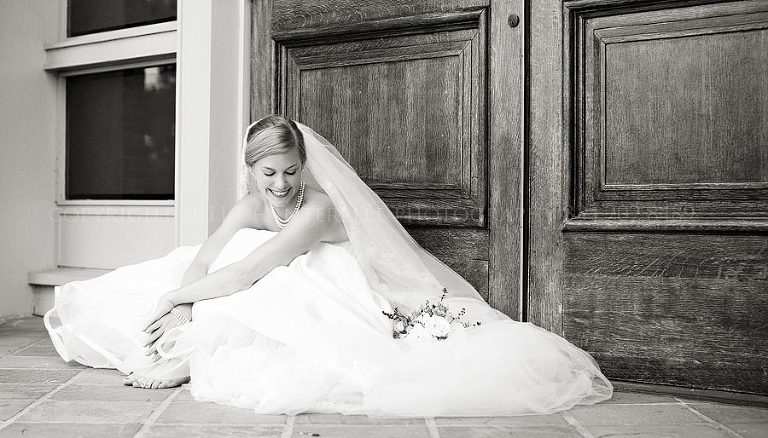 a montgomery alabama bridal portrait at the shakespeare festival