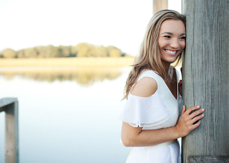a modern senior portrait session in mathews alabama