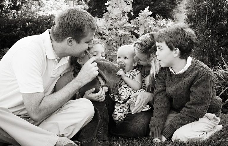 a family portrait session at hampstead in montgomery alabama