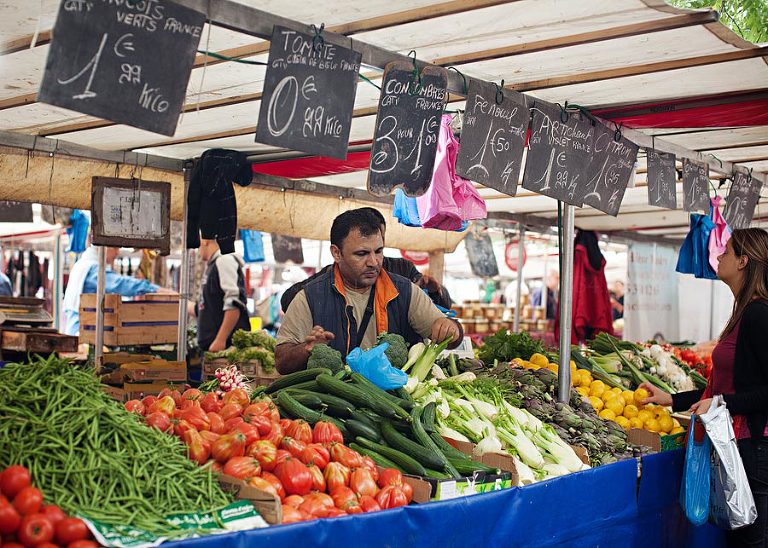 an american wedding photographer travels to paris to explore food