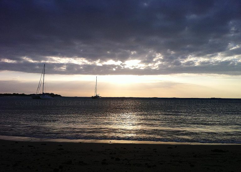 a destination wedding photographer shoots the big island of hawaii