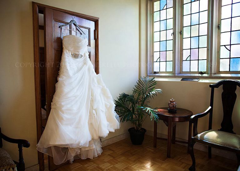 an enzoani wedding gown at a first united methodist church wedding in montgomery alabama