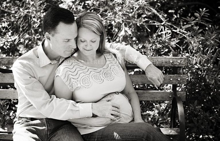 an outdoor maternity portrait session in old cloverdale alabama