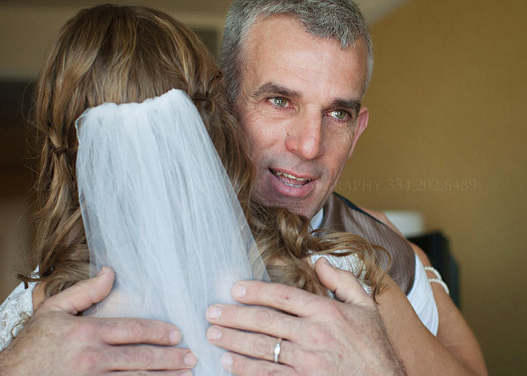 father seeing bride for the first time