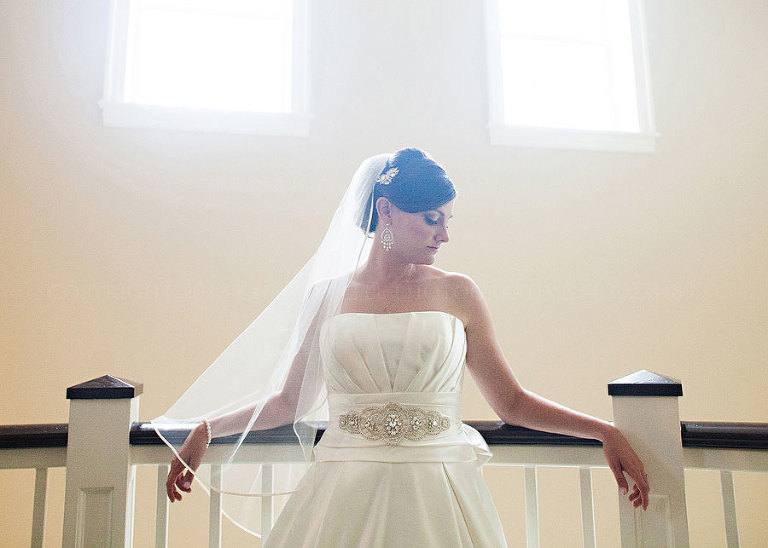 bridal portrait at first baptist church opelika
