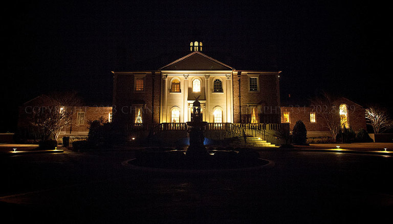 fountainview mansion before an auburn evening wedding