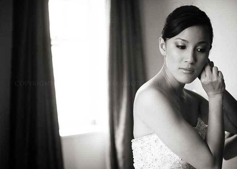 bride getting ready at the redmont in birmingham