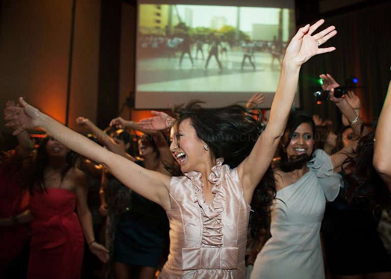 flash mob dance at birmingham wedding reception