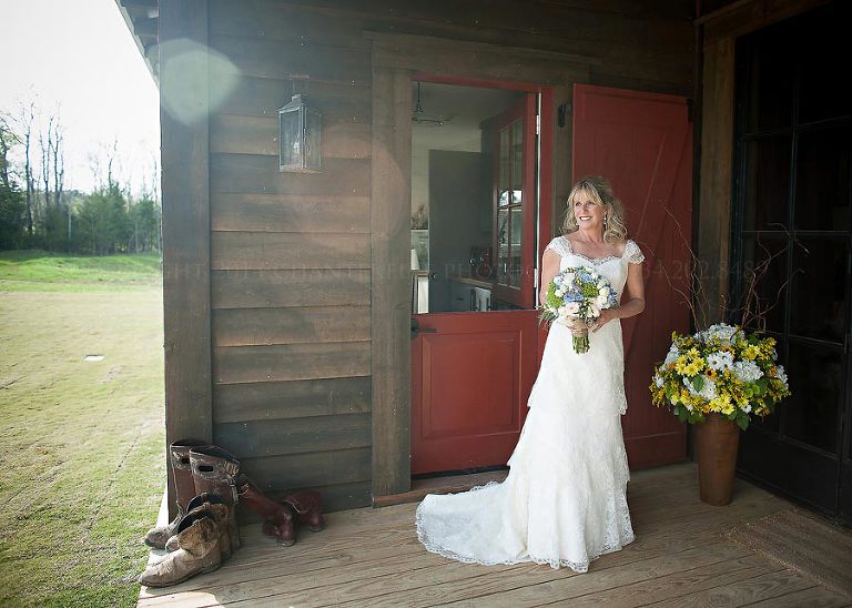 bride in lace dress for rustic alabama wedding
