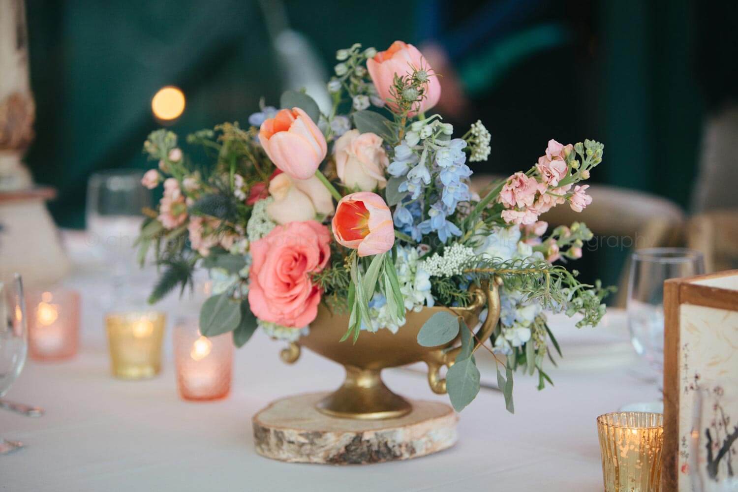 floral centerpieces with tulips at alabama wedding reception
