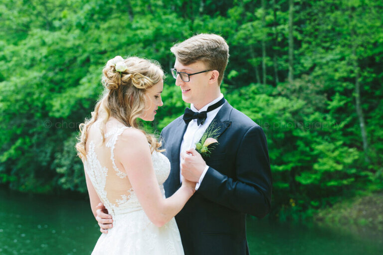 bride and groom's first look before lonesome valley wedding