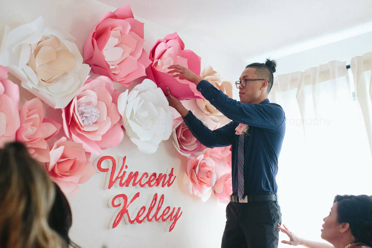paper flowers for vietnamese wedding ceremony