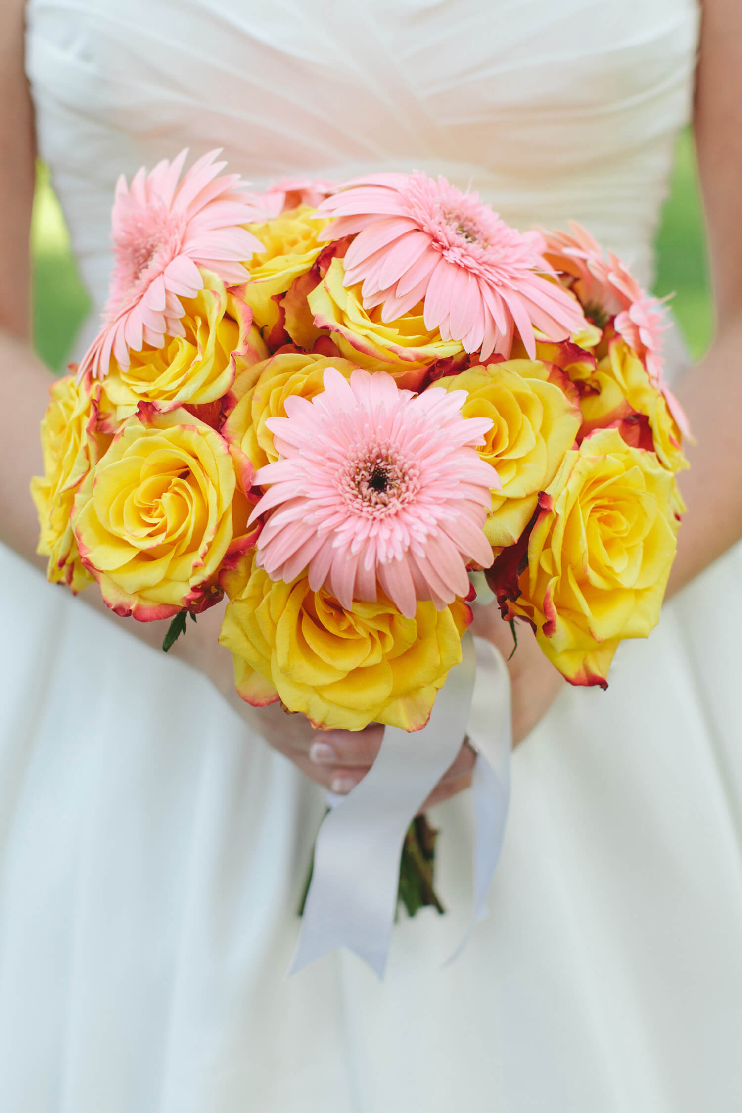 gerbera daisy and rose wedding bouquet