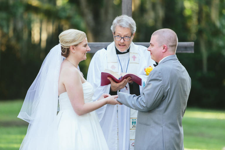 wedding ceremony at the elms