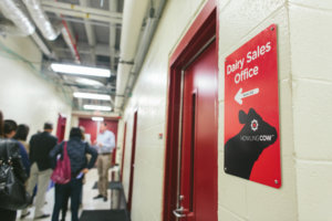 tour of nc state howling cow facility